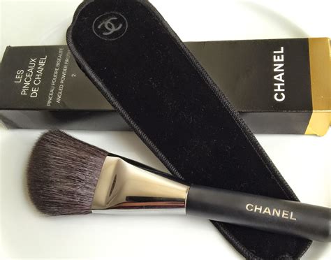 chanel angled powder brush 2